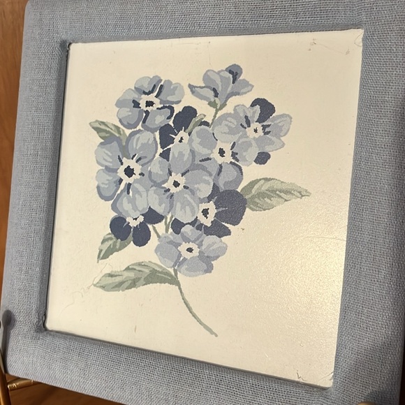 At Home Providence Blue & White Floral prints on Gold Easel - Set of 2 - Picture 4 of 9